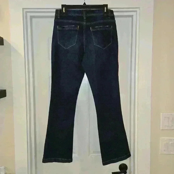 Kensie The Nala High Rise Boot Cut Indigo Wash Jeans Size 6 - Picture 3 of 12